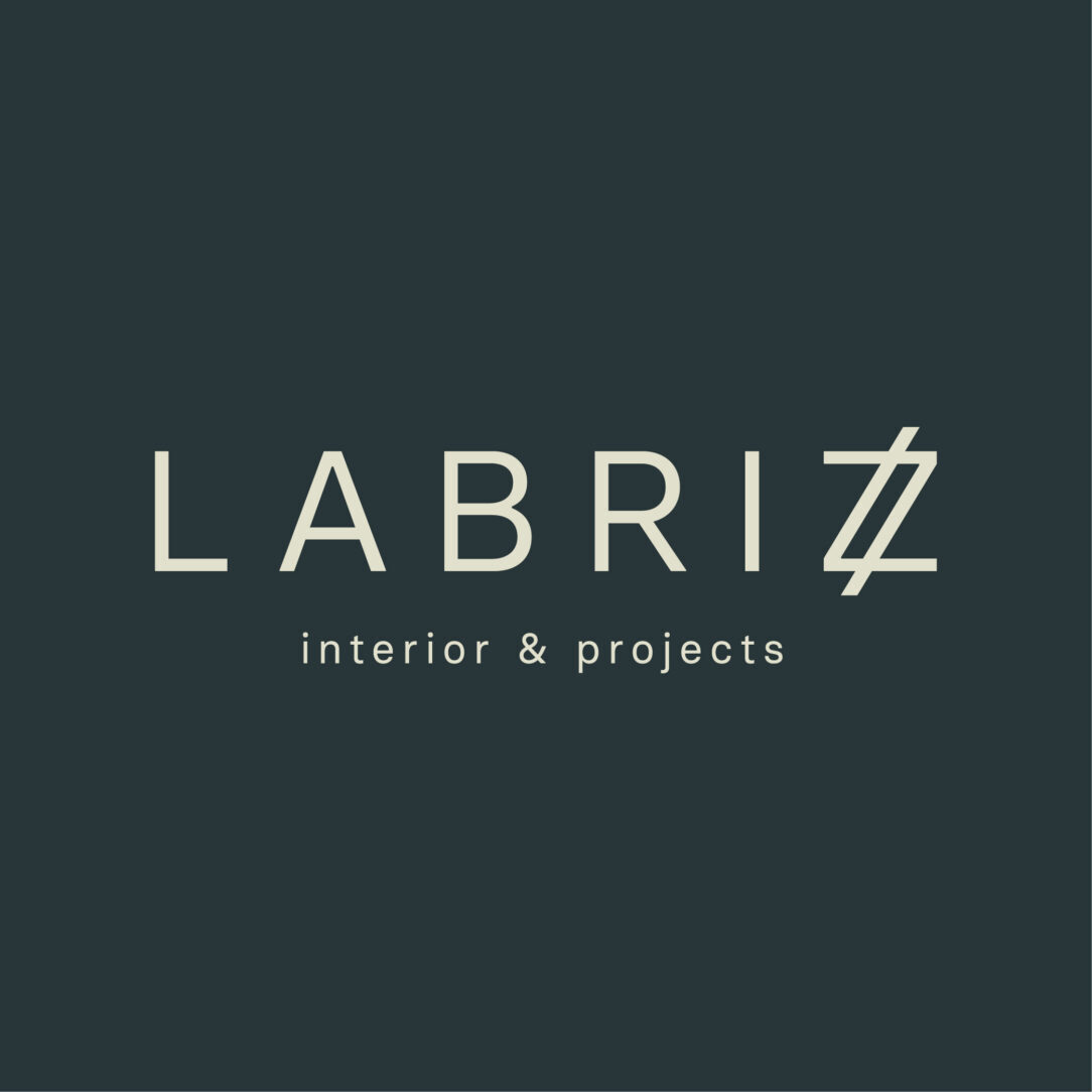 Labriz Logo